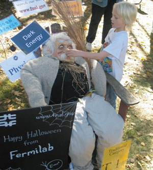 Einstein Scarecrow