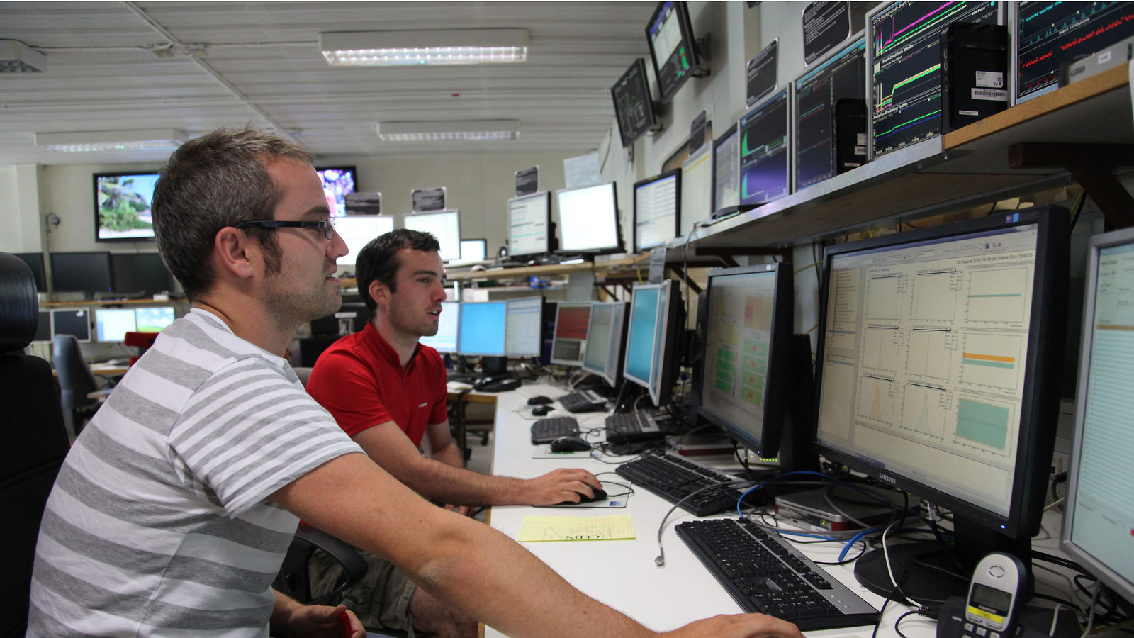 Photo of LHCb control room