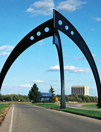 Three-span arch called 'Broken Symmetry'