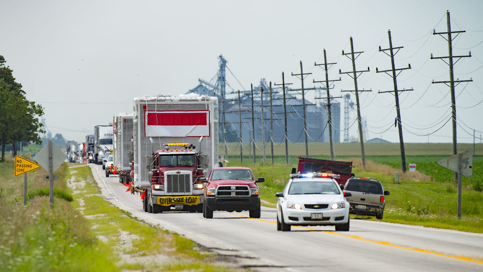 Move of ICARUS detector from Morris, IL to Fermilab site