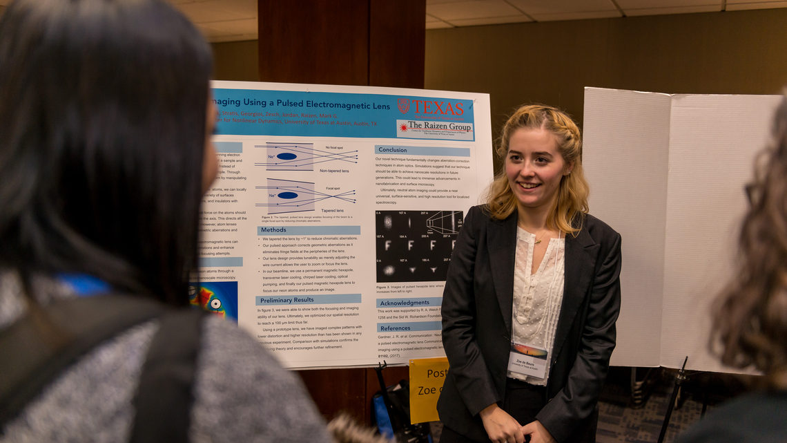 Photo of Zoe de Beurs of the University of Texas at Austin describes her research project